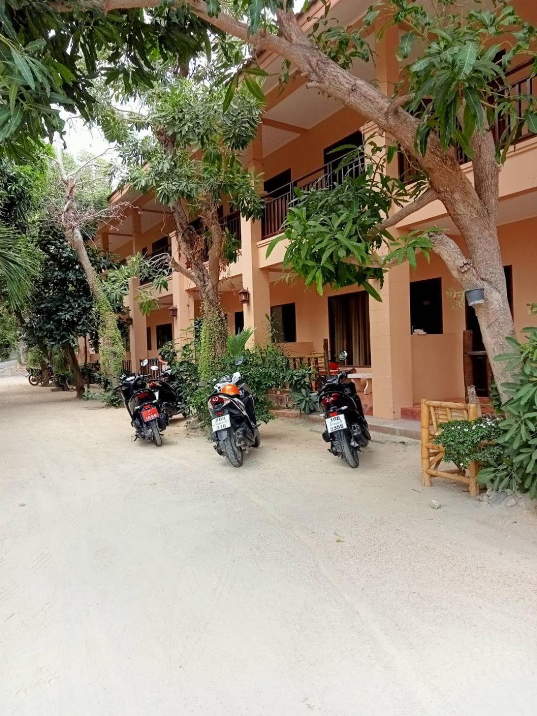 Bank Guesthouse Haad Rin Extérieur photo